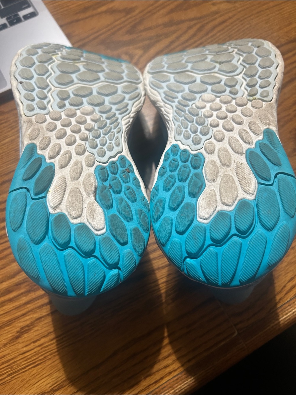 New Balance Pale Blue Knit Running Shoes - Picture 5 of 6